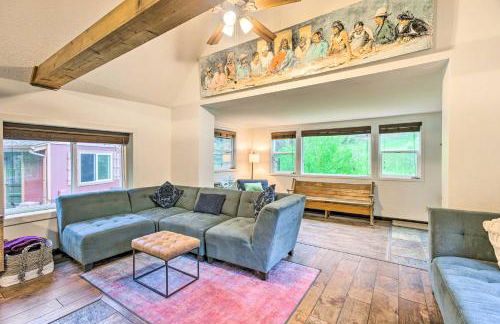 Creekside Morrison Cabin about 9 Mi to Red Rocks Park! - Foto 5