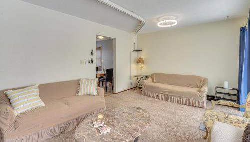 Walk to Crooked Lake Beach and Dtwn! Home with Patio - Foto 4