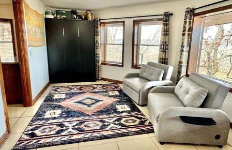 Secluded Riverfront Cabin with Bluff Views, Gated Privacy & Scenic Trail Access in Tahlequah, Oklahoma - Foto 16