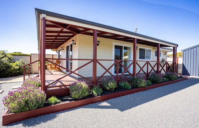 Owen's Hideaway by the BNB Collection - Photo 26