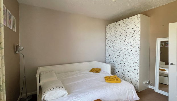 Sheffield's 3BR Retreat - Foto 2, Habitación