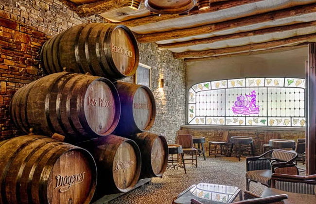 Visita a la bodega Pérez Barquero - Foto 2