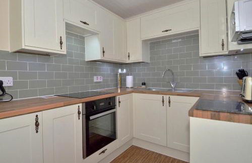 The Bridge Suite - Photo 9