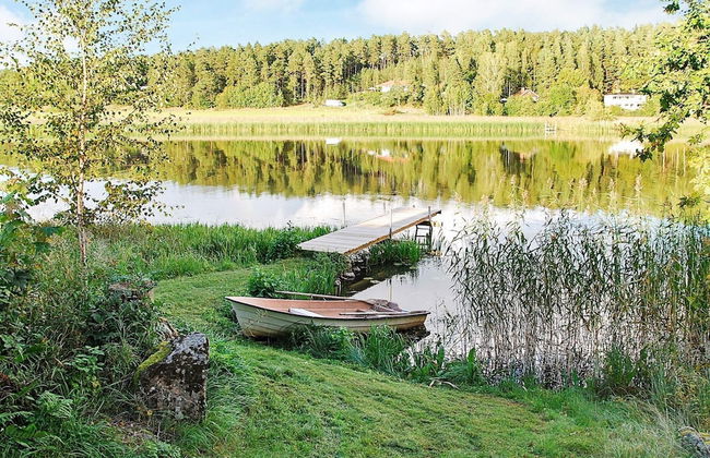 6 Person Holiday Home in Eskilstuna - Photo 11