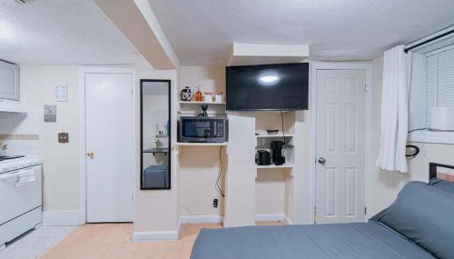 Cozy Basement - Steps to Longwood and MassArt - 3Min Walk to T - Foto 3