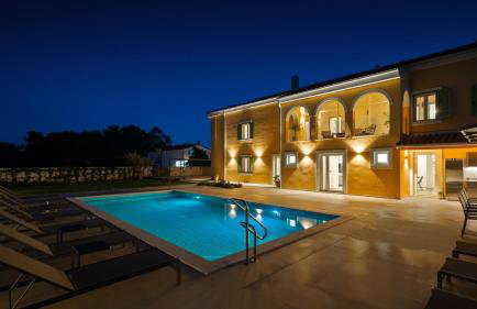 Villa Lucilla by Villas Guide - Photo 10