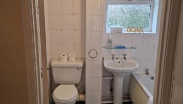 Washington's Garnet 2-bedroom house - Photo 2