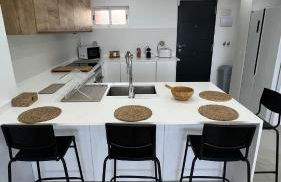 Modern apartment sea view with private jacuzzi - Photo 18