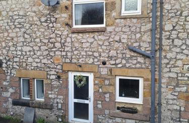 Grinlow Cottage - Photo 21