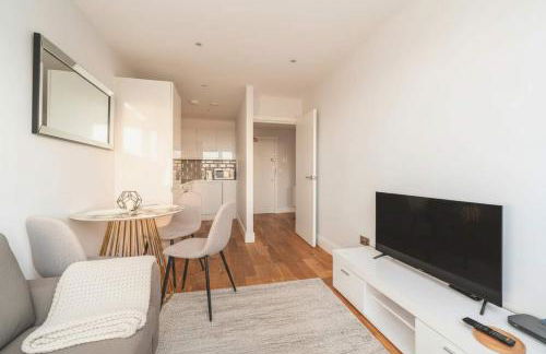 Fabulous Central Eastleigh 1 Bedroom Apartment - Foto 1