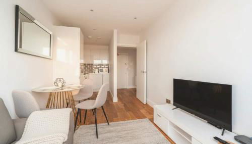 Fabulous Central Eastleigh 1 Bedroom Apartment - Foto 1