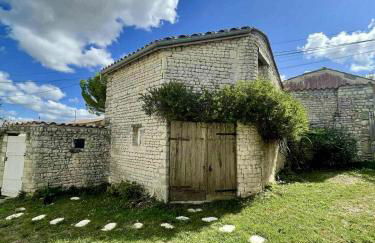 Le Nid Charentais - Foto 1