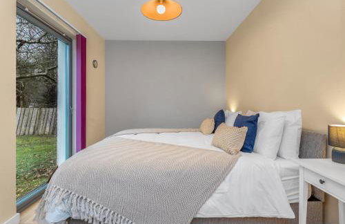 Cheerful Stays: 4 Bedroom Cottage in Arrochar - Foto 35