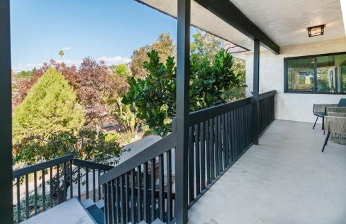 5BR Oasis with Pool, Arcade, Sauna - Photo 44