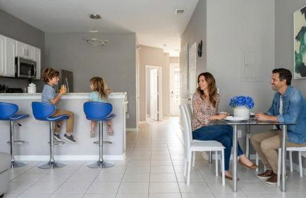 Disney Min Away - Pool Patio & BBQ - Foto 14