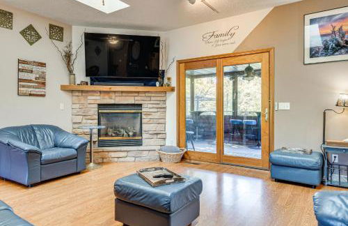 Stars and Sunsets! Door Peninsula Retreat with Deck - Foto 7