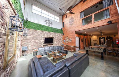 Bamboo Loft 6BR, 24 guests - Foto 2