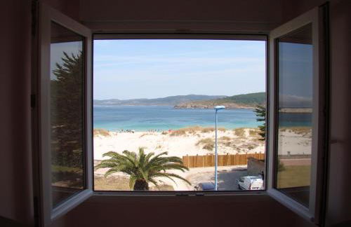 CASA CHALET ATALAYA a pie de playa en Laxe - Foto 33