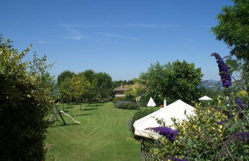 Holiday Home in Montone with Pool & Terrace - Foto 17