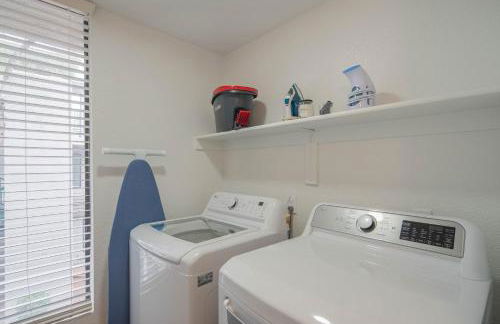 Luxury Retreat with Private Pool & Workspace - N268 - Foto 35