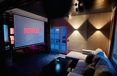 OVERNIGHT No4 - Arcade, Kino, Airhockey, Dart - Foto 9