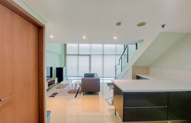 Big Studio Loft Apartment at The Reiz Condominium Medan By Travelio - Foto 19