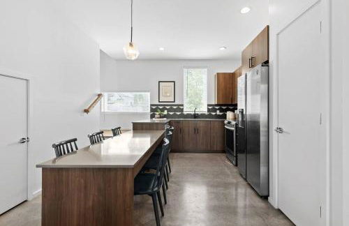 South Side Modern - Downtown Living - Amazing Location - Foto 2