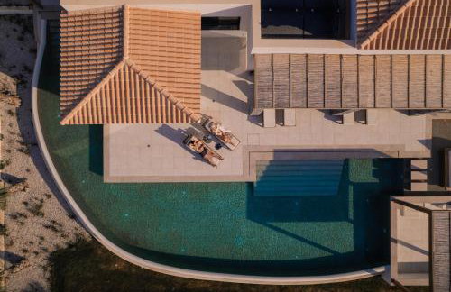 Villa Anassa - Luxurious 4-Bedroom Villa with Private Pool by Temma Villas - Photo 10