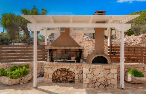 Villa Daniela - Private Pool and Serene Location, by ZanteWize - Foto 43