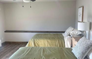 Sunset Serenity 5 Bedroom, Private Lake, Hot Tub - Foto 43