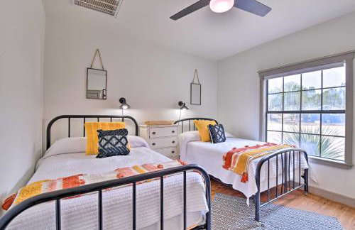 Graford Cabin with Rooftop Deck and Lake Views! - Foto 16