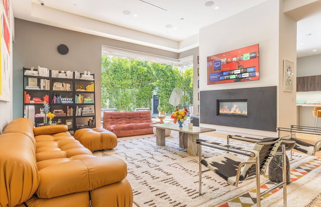 Luxe Weho Villa, Walk to Melrose Ave, Pool + Hot Tub North Vista by Avantstay - Foto 122