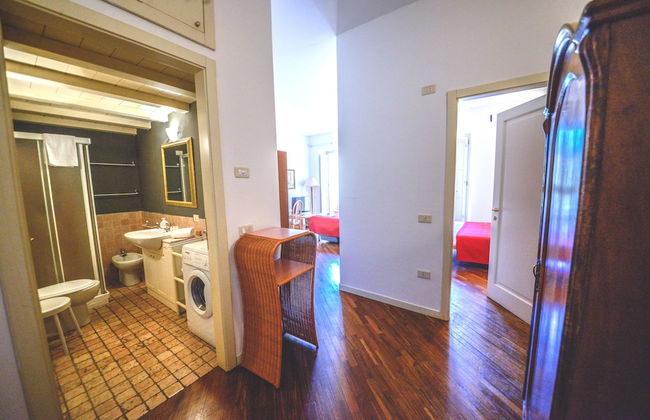 Queen of the Lake - Foto 63