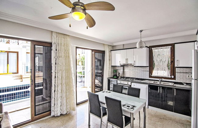 Aqua Marine Apart - Photo 7