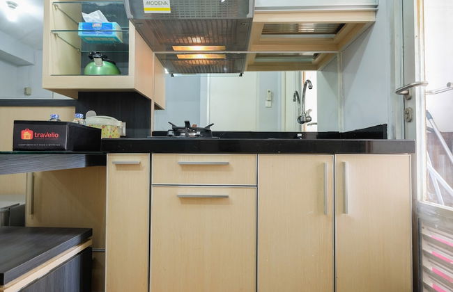 Cozy 2BR Apartment at Gading Nias Residences - Foto 8