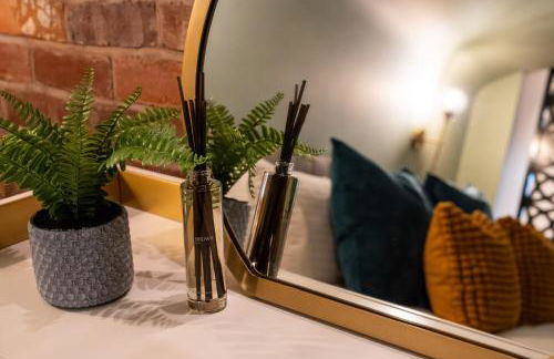 Commandery Vaults - Luxury Apartment in City Centre with SKY TV - Foto 86