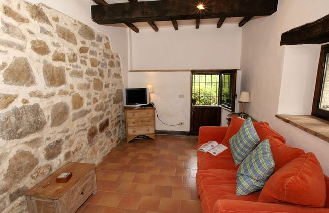 Holiday House with Pool & Large Garden Overlooking Lake near Tuscany - Photo 10