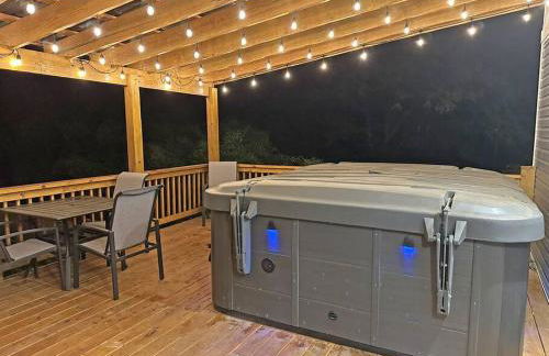 Bungalow Dream w Hot Tub, Fenced Yard & Fire Pit - Foto 57