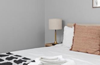 Chic Downtown Retreat Breweries, Murals & Music - Foto 33