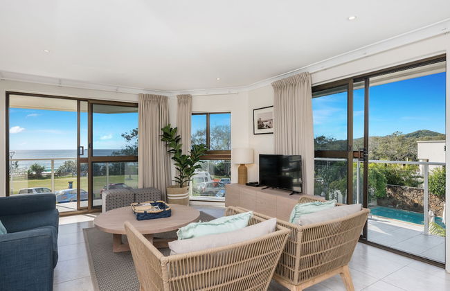 Bayview Beachfront Apartments, in town right on the beach - Foto 41