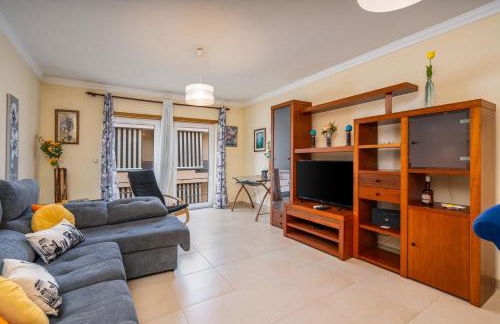 Bright & Spacious Flat by HostWise - Foto 17