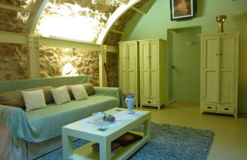 St. George Sykoussis Traditional Residence - Photo 11