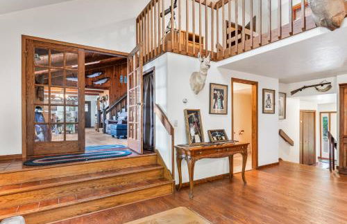 Lily Bay Lodge by Simple Life Rentals - Photo 5