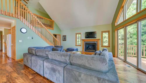 Waterfront Lake Huron Getaway with Private Beach! - Foto 4