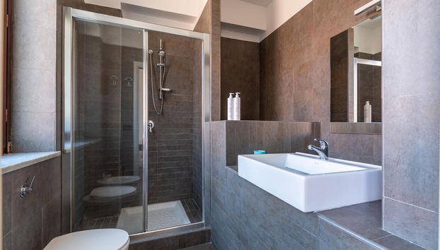 Schiavuzzo Apartment with Terrace by Wonderful Italy - Foto 4, Habitación