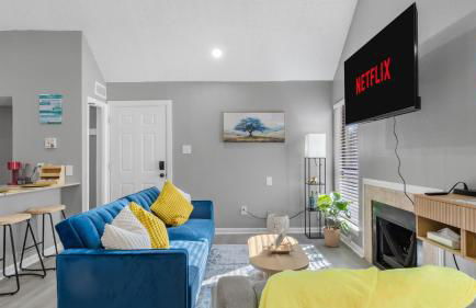 Skyline Loft with 2 Balconies 5 min to Love Field - Foto 4