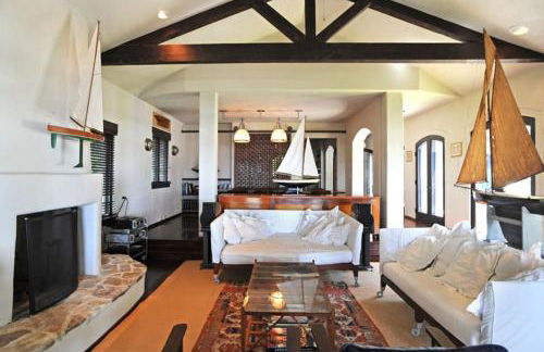 Bluffside Cove by Rove Travel - Villa with Pool & Sauna - Foto 5