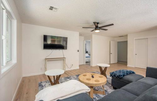 Updated Large River Front Home with Hot Tub - Foto 31