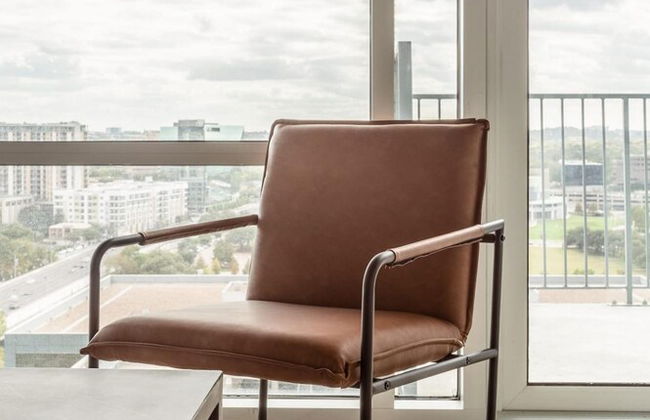 Austin Captivating 1BD 1BA 2nd Street District Apartment - Photo 9