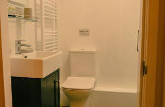 Granary at Tyddyn Isaf - Photo 13